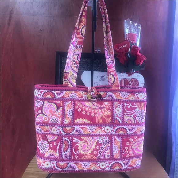 Vera Bradley Handbags - Vera Bradley tote bag